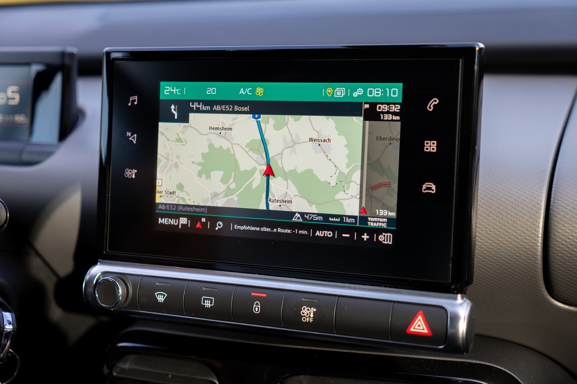 Best GPS for Pickups | Truck Addons